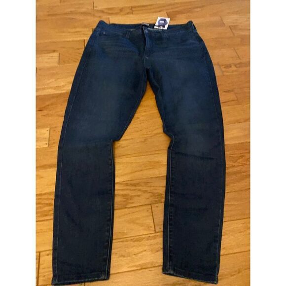 NWT Denizen Levi’s, women’s plus dark wash high rise super skinny jeans size W34 - Picture 1 of 9